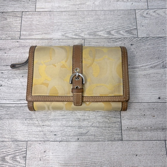 Coach vintage Y2K soho optic signature wallet yellow - Picture 1 of 7